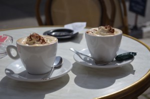 Deux cafés viennois