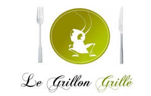 Logo du restaurant, une assiette verte avec un dessin d'insecte blanc, une fourchette à gauche et un couteau à droite